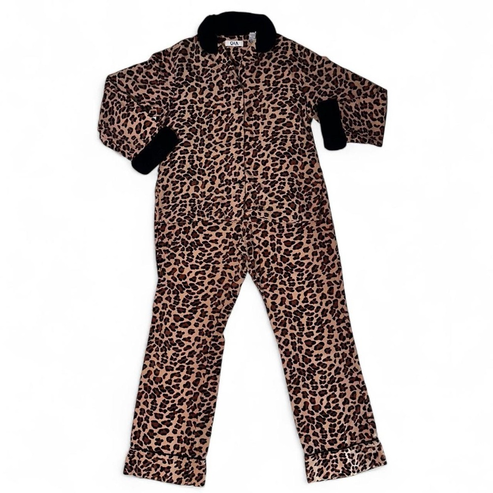 Women’s vintage Y2K Q & A Brown & black cheetah print pajama set faux fur